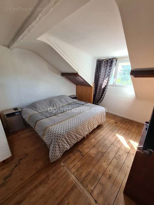 Maison à COSNE-COURS-SUR-LOIRE