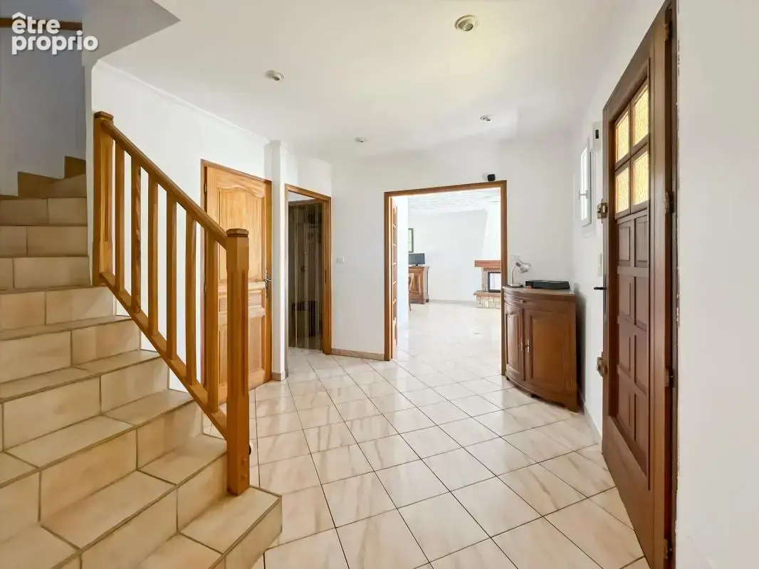 Sérignan – Villa familiale de 4 chambres - 2 garages - Exclusivité ORPI - photo 5