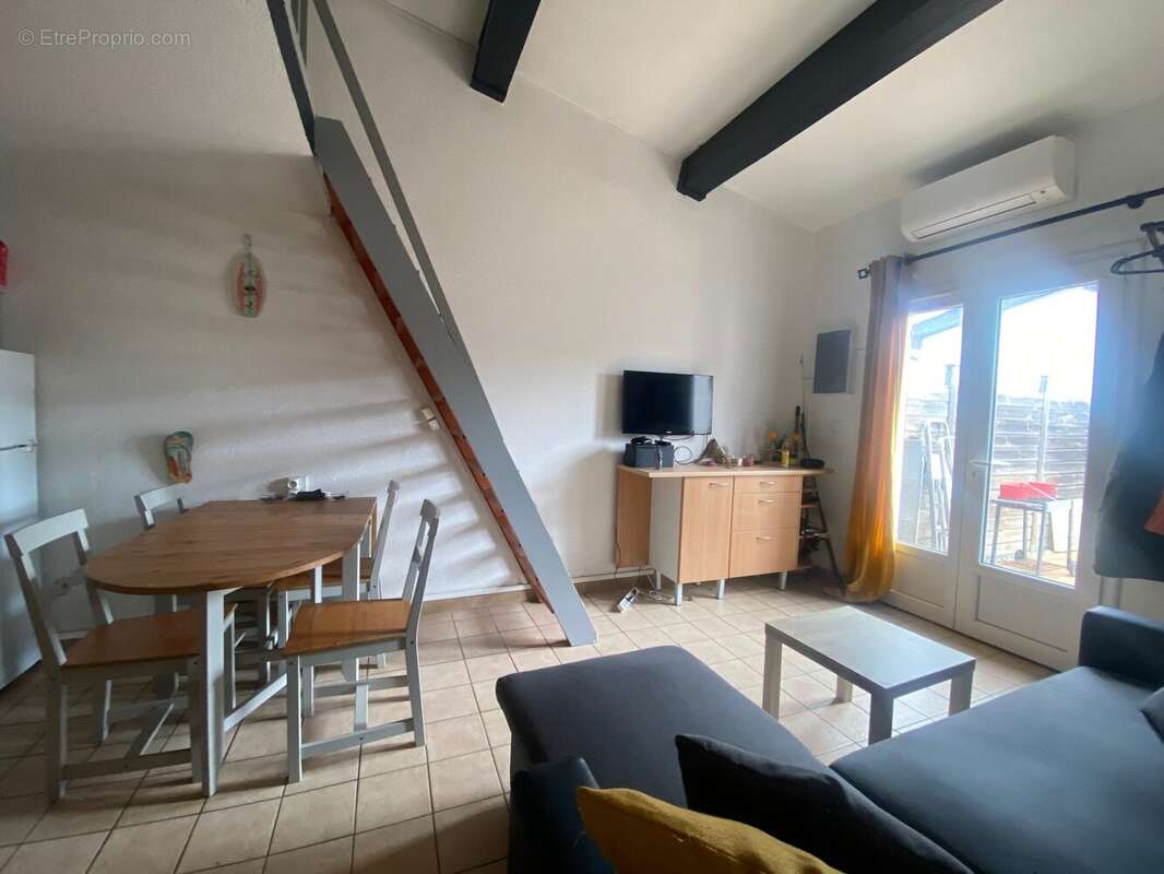 Appartement à ARES