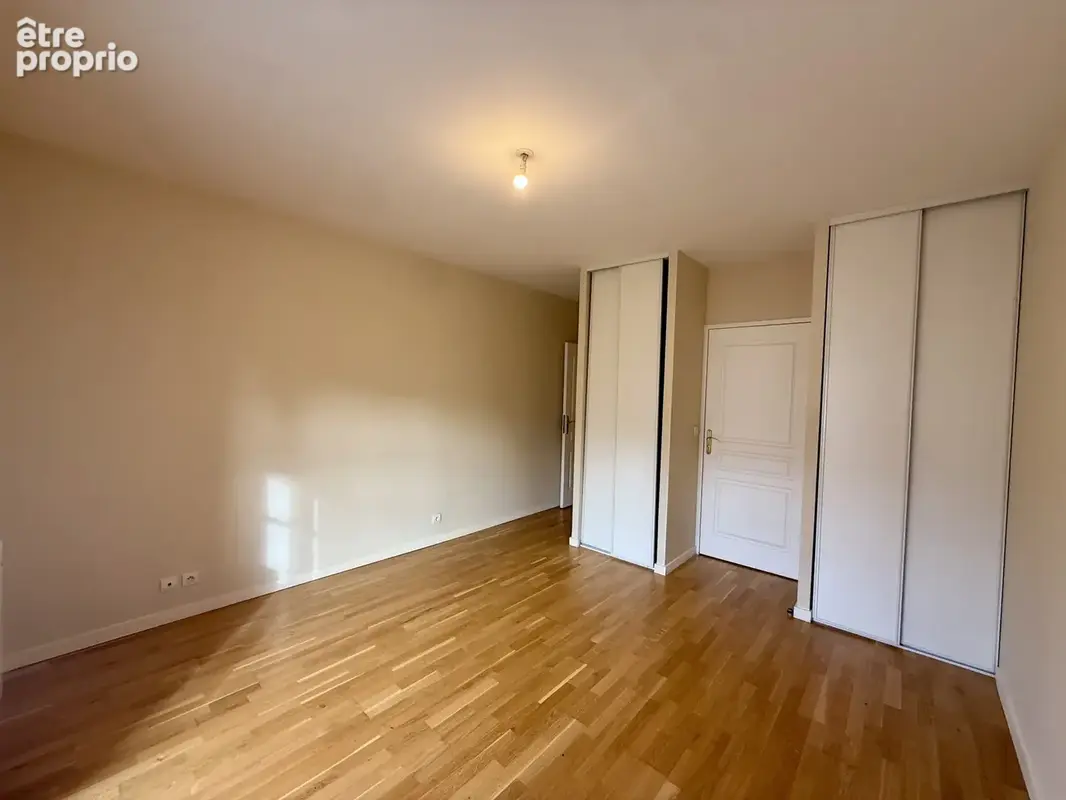Appartement 4 pièces 84 m² à vendre à Fontainebleau (77300) - photo 18