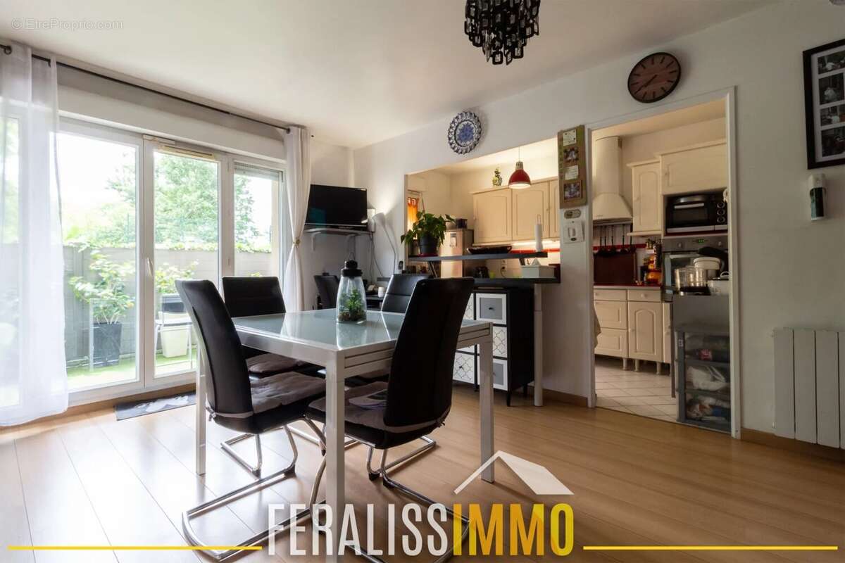 Appartement à JOUY-LE-MOUTIER