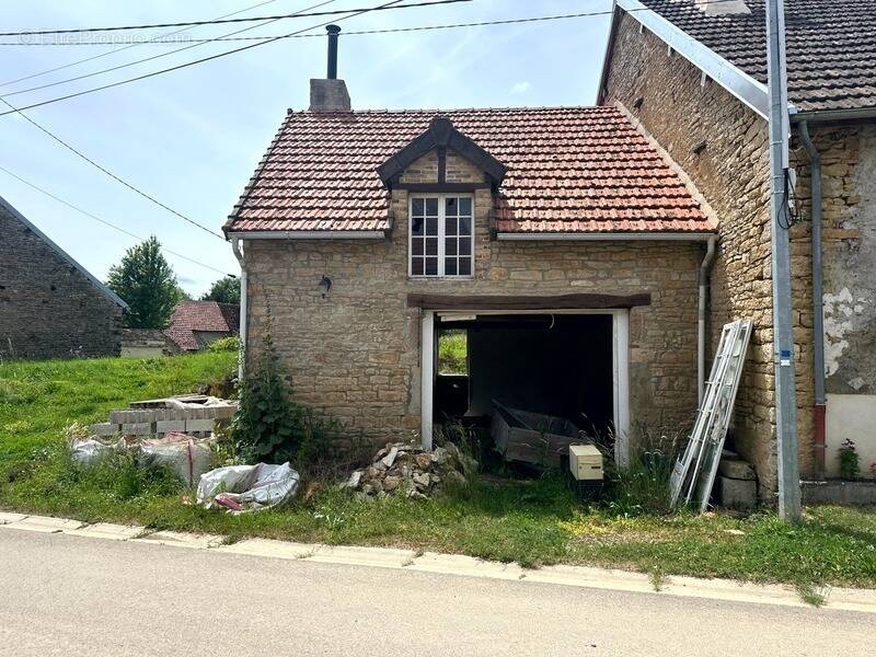 Maison à POUILLY-EN-AUXOIS