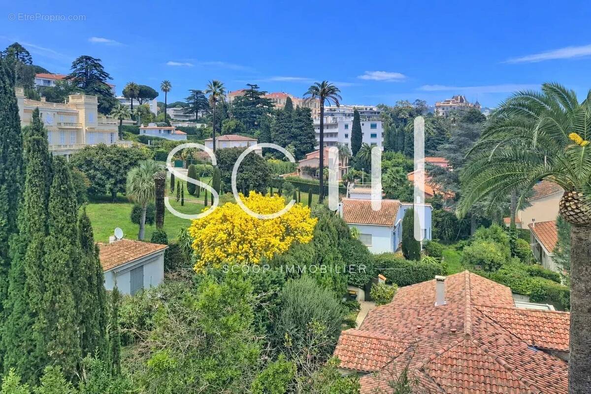 Appartement à CANNES