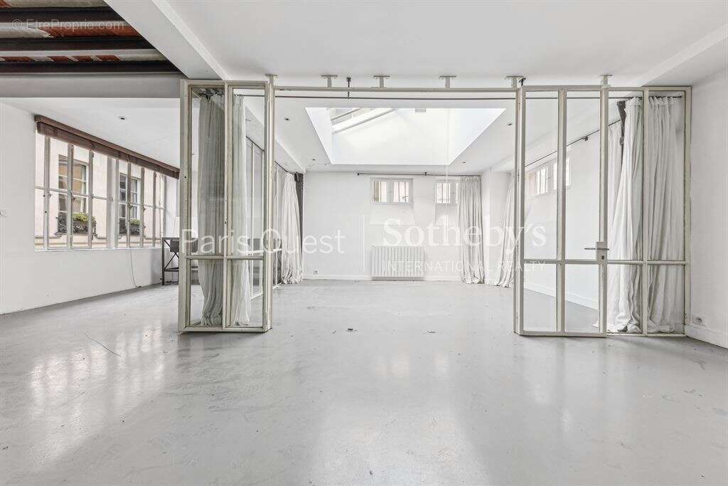Appartement à PARIS-6E