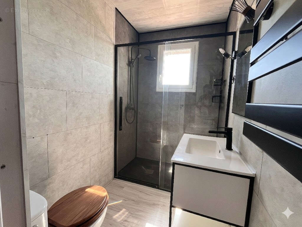 Maison à BOIS-DE-CENE