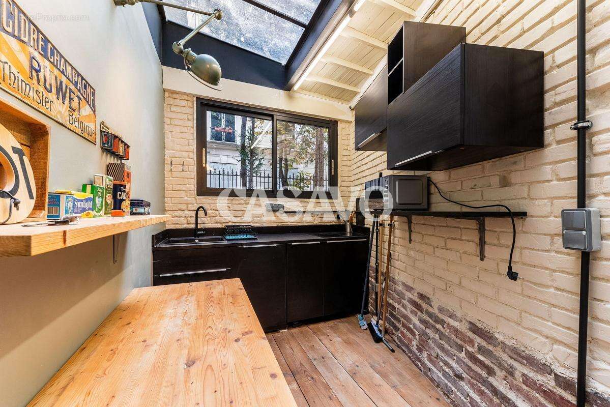 Appartement à PARIS-11E