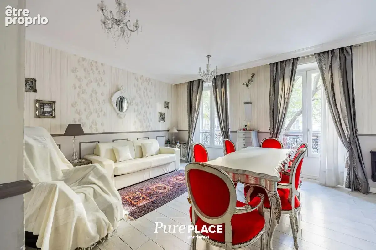 Appartement T4 de 122 m² à Paris 75010, Boulevard de Magenta - photo 3