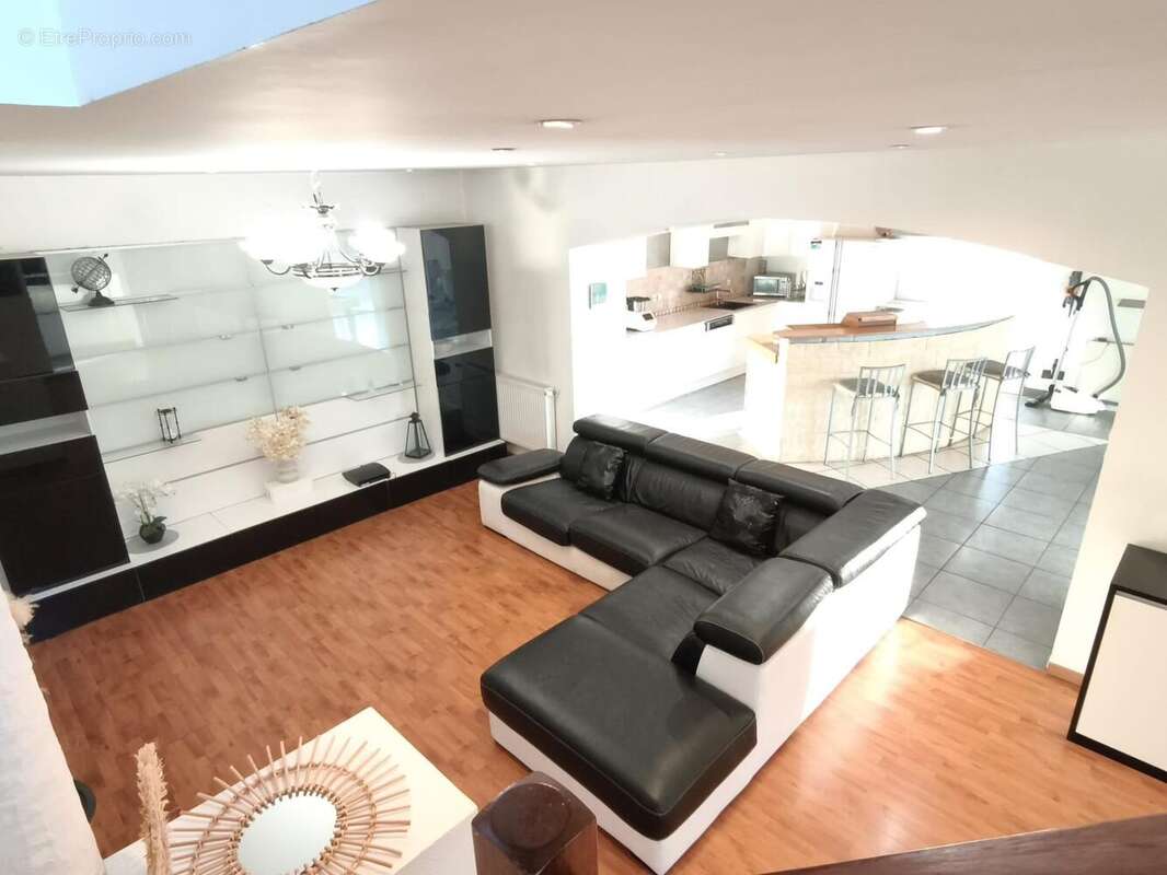 Photo 3 - Maison à SAINT-CHAMOND