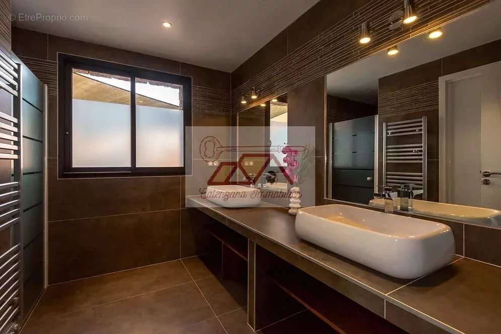 Maison à PORTO-VECCHIO