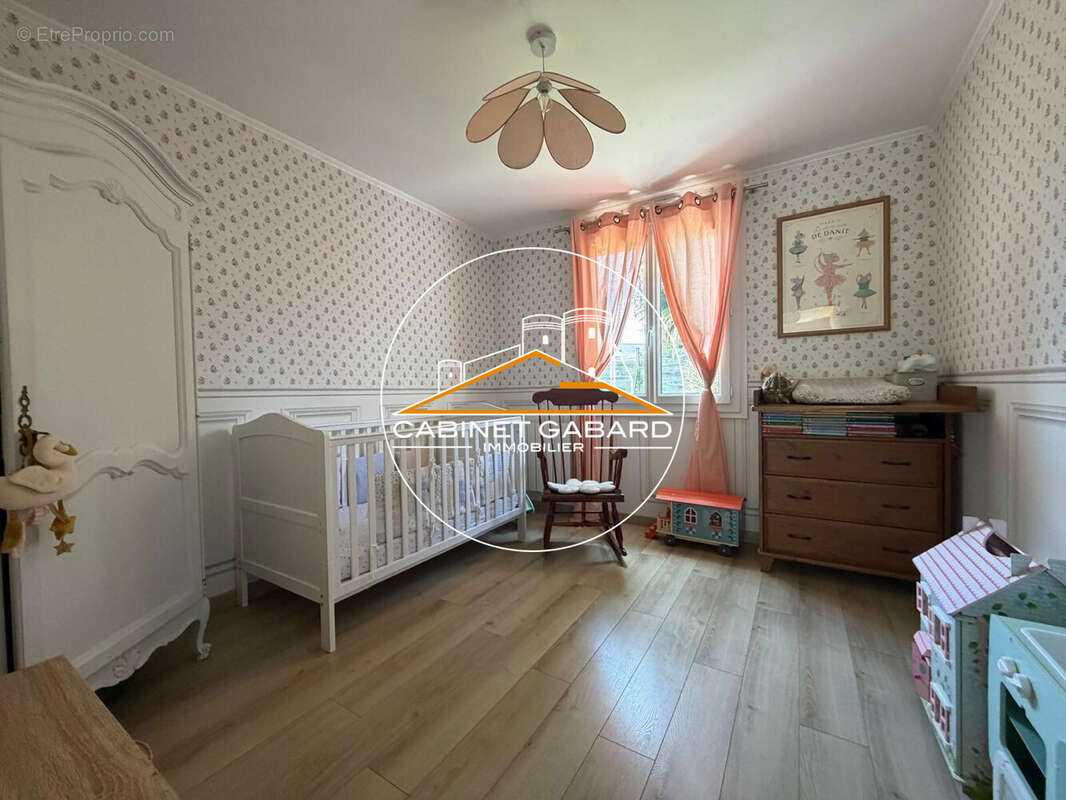 Maison 100 m² à Brain-Sur-L'authion  - photo 5