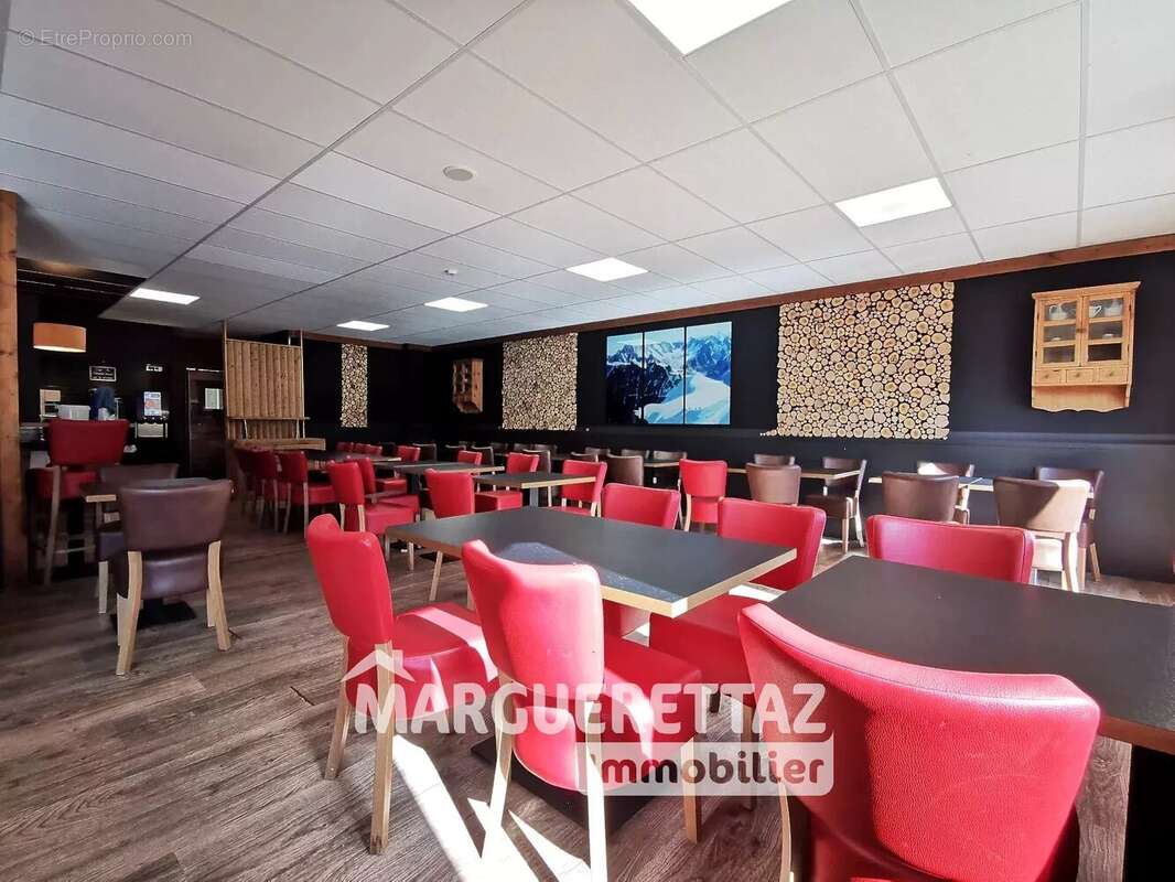 Proche genève - au coeur des alpes du léman - opportunité d'investissement - vaste tènement immobilier pour projet commercial ou - photo 24