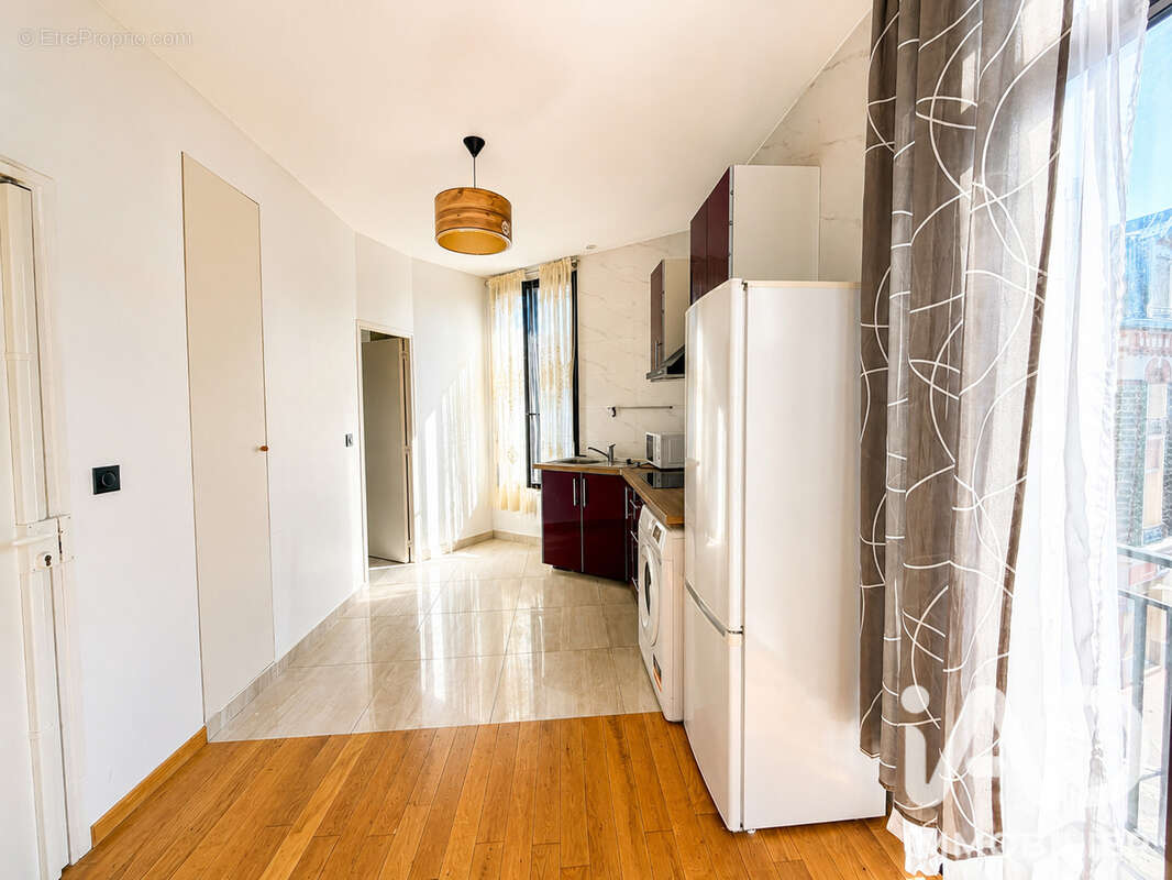Photo 7 - Appartement à SURESNES
