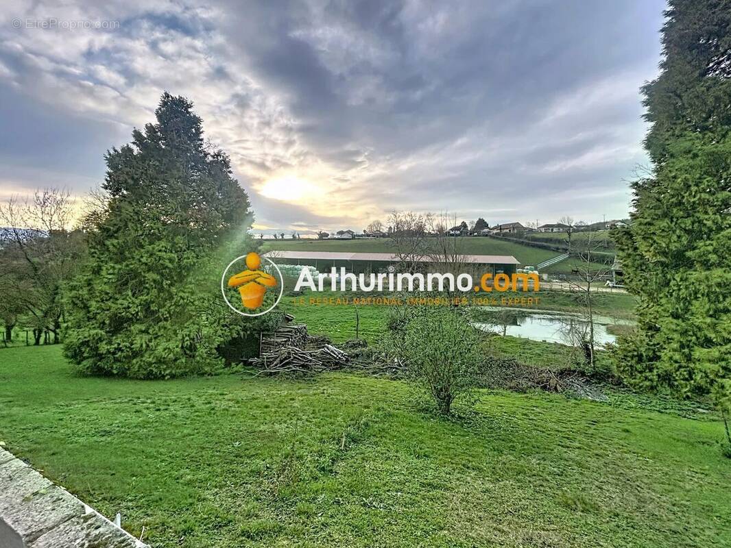 Maison à SAINT-MARCEL-BEL-ACCUEIL