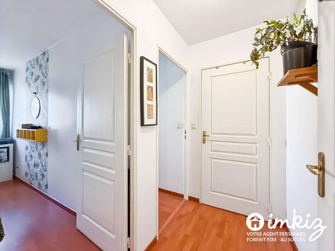 Appartement à SAINT-FONS