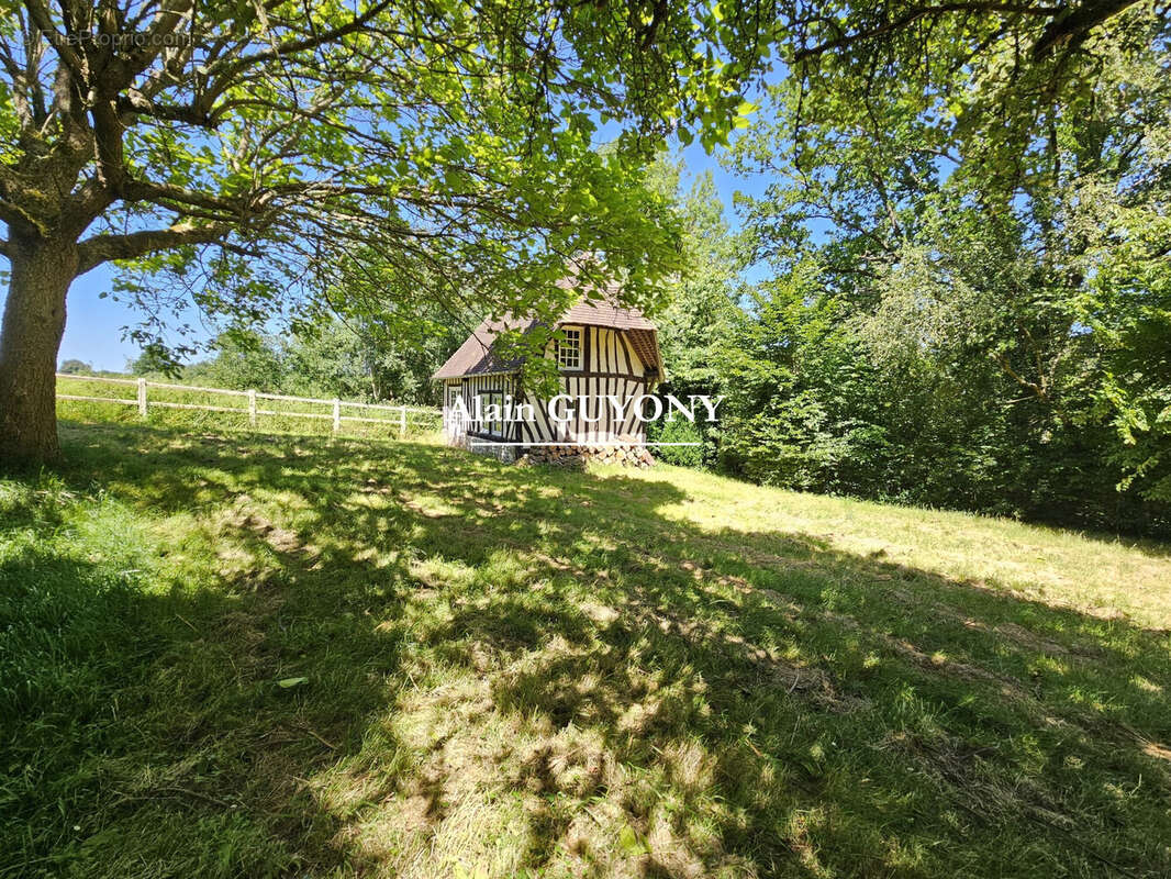Maison à PONT-L'EVEQUE