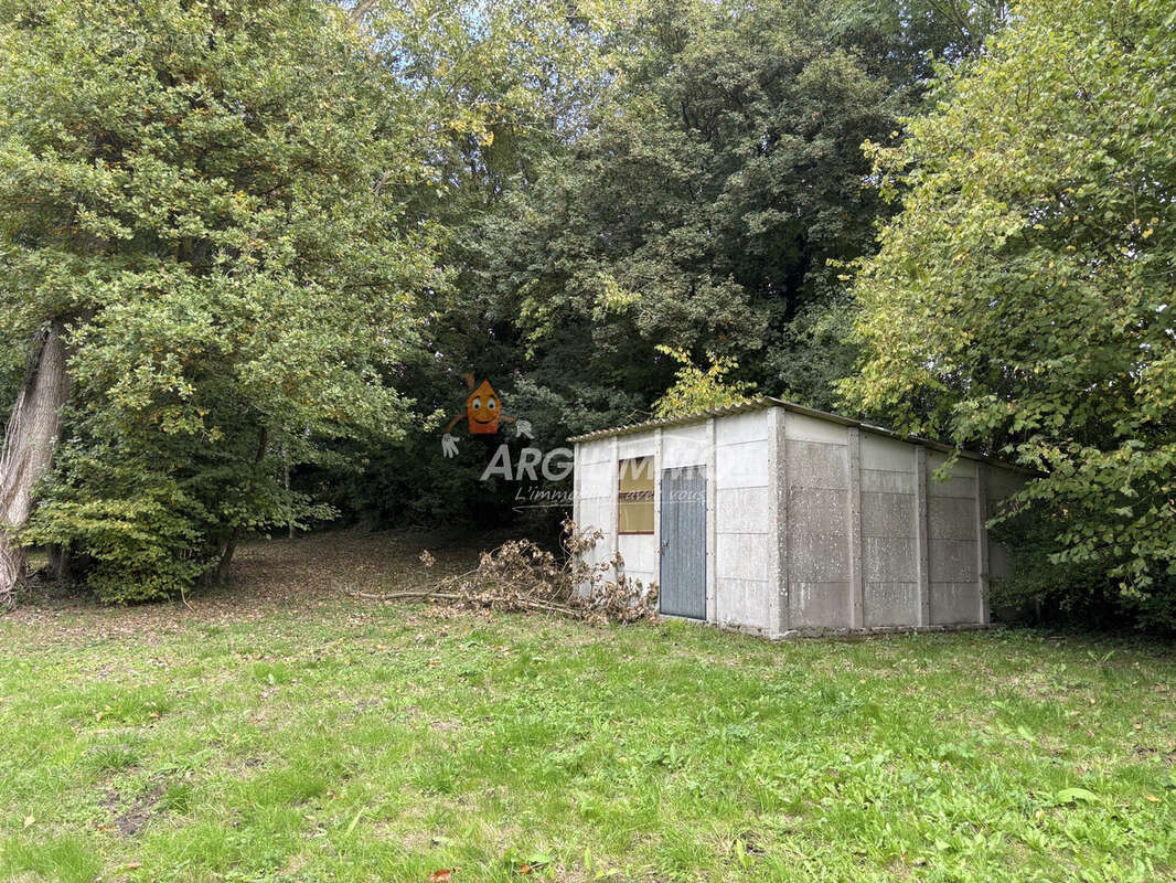 Terrain à SAINTE-CEROTTE