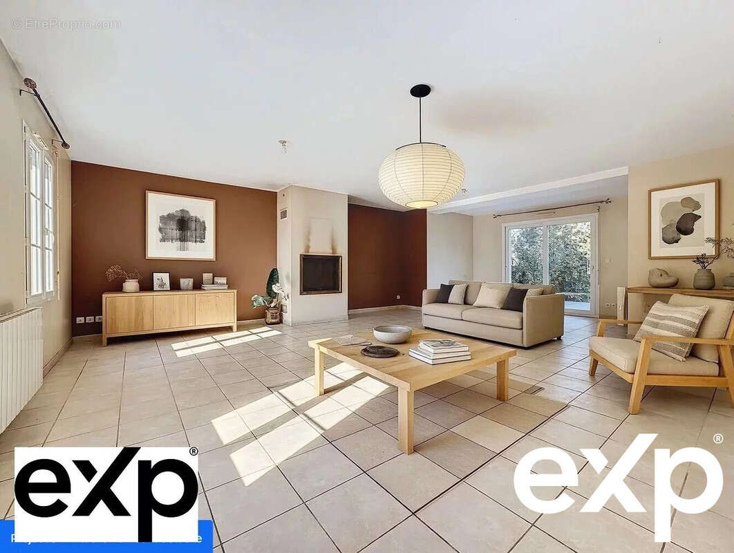 Maison à AMENUCOURT