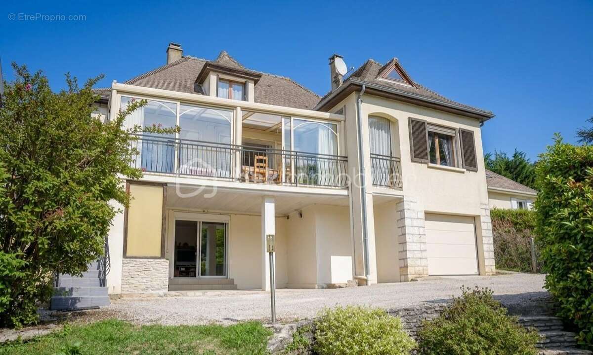 entre seine et forêt – une parenthèse de sérénité à fontaine-le-port sur terrain de 1 543 m² - photo 2