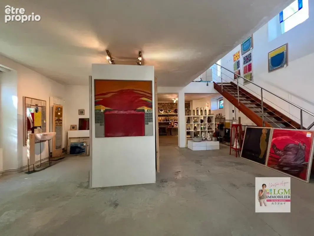Propriete de caractere avec maison en pierre et atelier de 180 m2 - photo 19