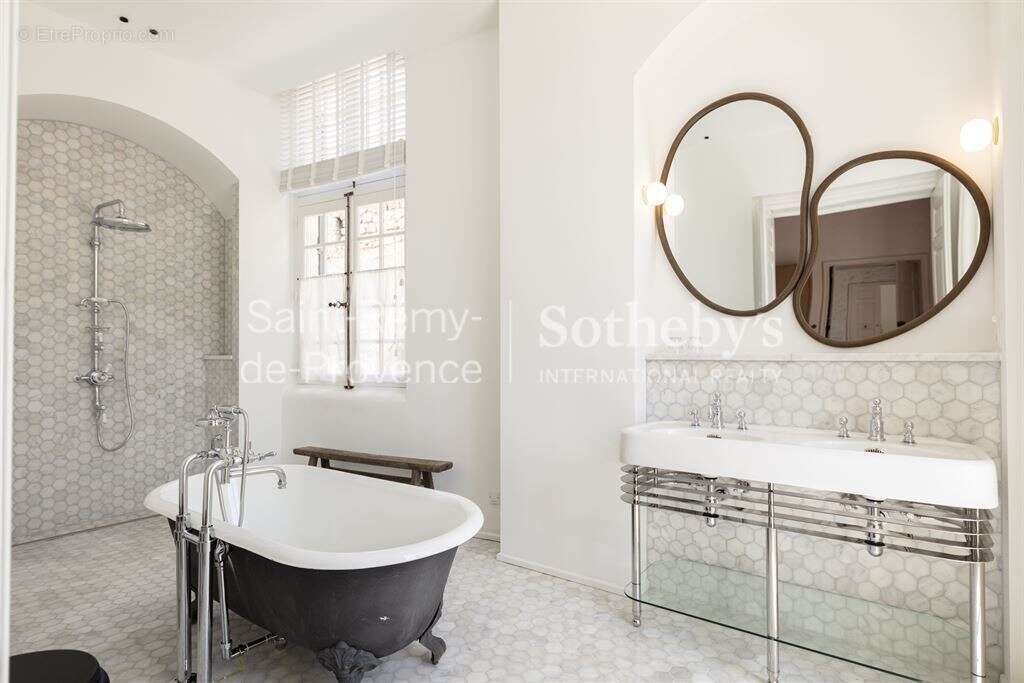 Maison à SAINT-REMY-DE-PROVENCE