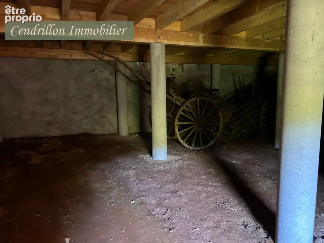 Maison en pierre   110 m2 habitables   5 chambres   Grange et dépendances sur 3 175m2 - photo 28