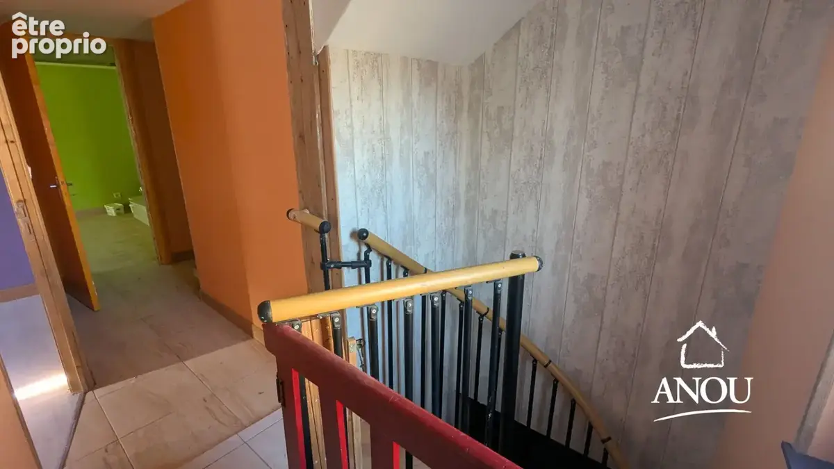 Maison de ville avec grange - photo 8