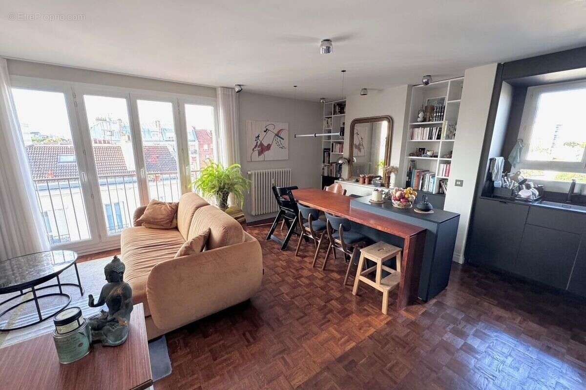 Appartement à MAISONS-ALFORT