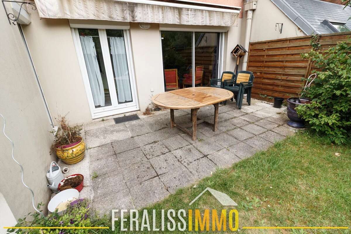 Appartement à ERAGNY