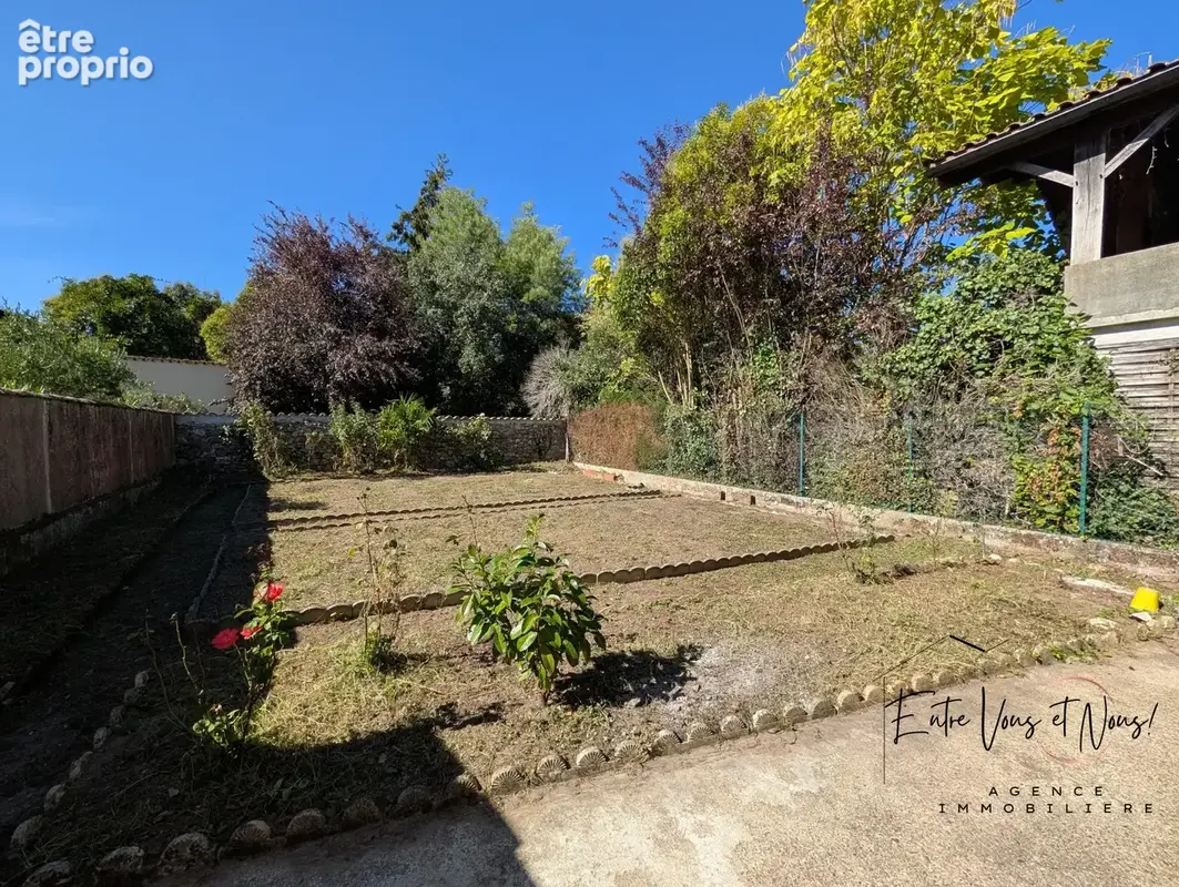 Maison 5 pièces 163 m² à vendre à Bazas (33430) - photo 2