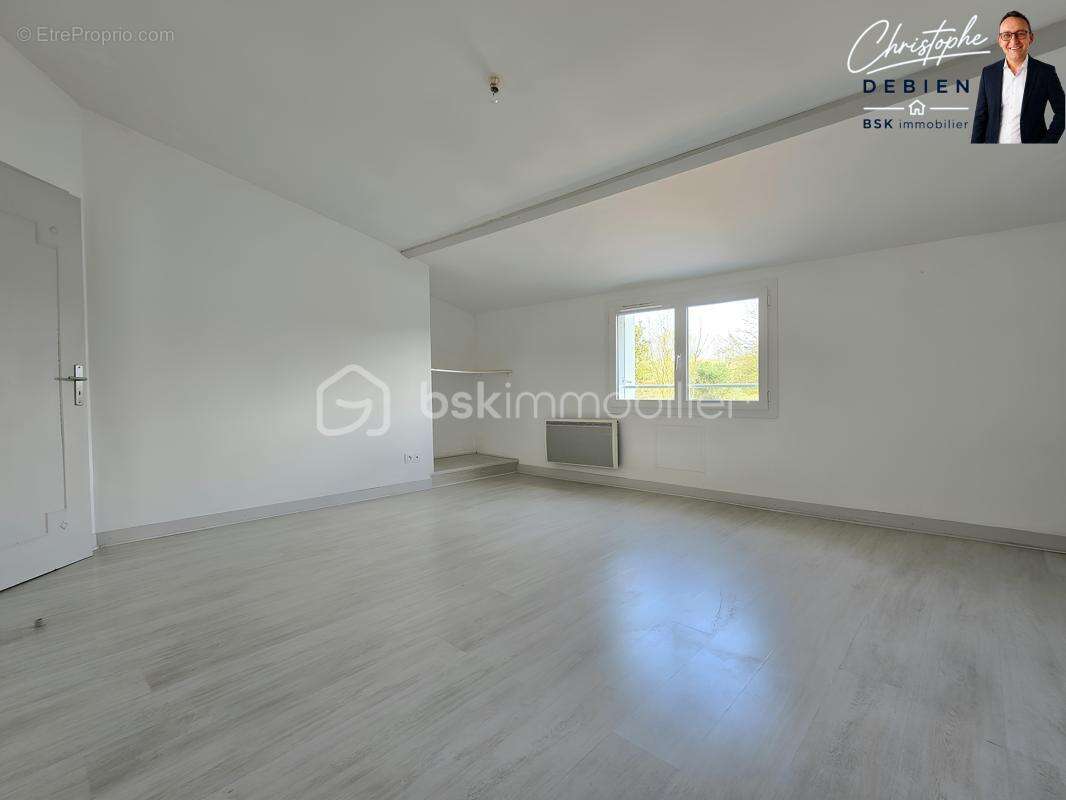 Maison rénovée – 2 chambres - calme – cour – poêle à bois - la bruffière - photo 10