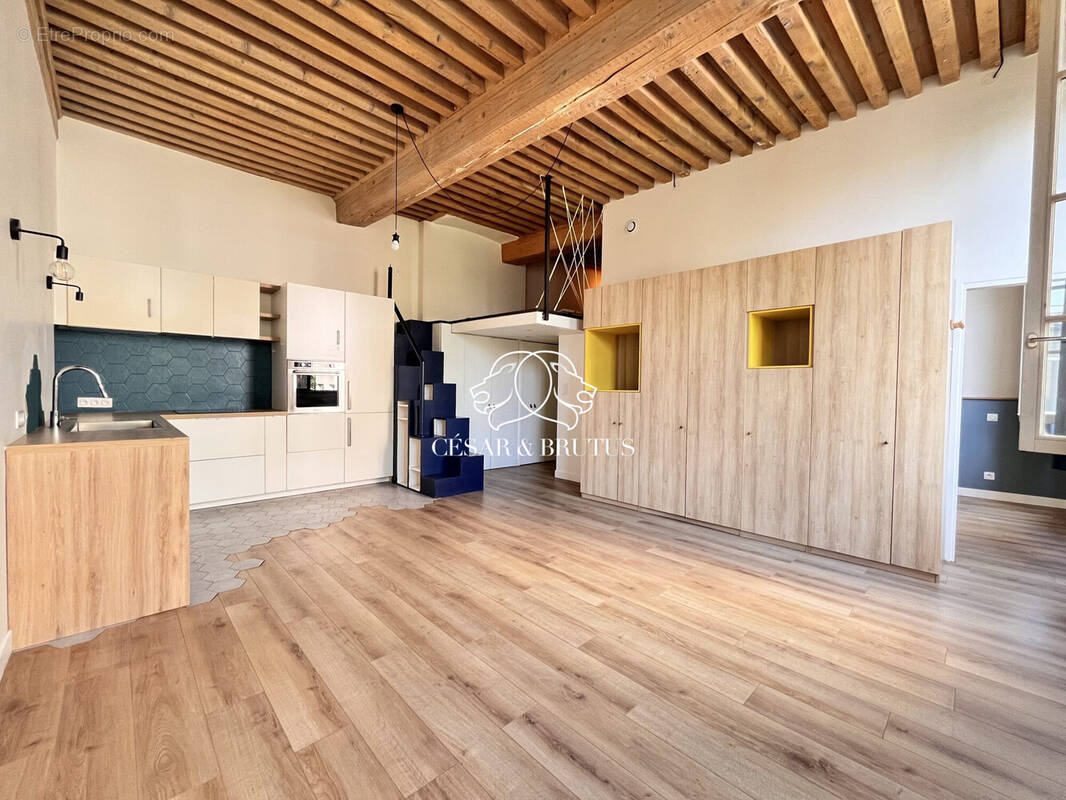 Appartement à LYON-4E