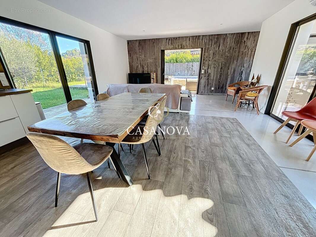 Maison à CLERMONT-L&#039;HERAULT