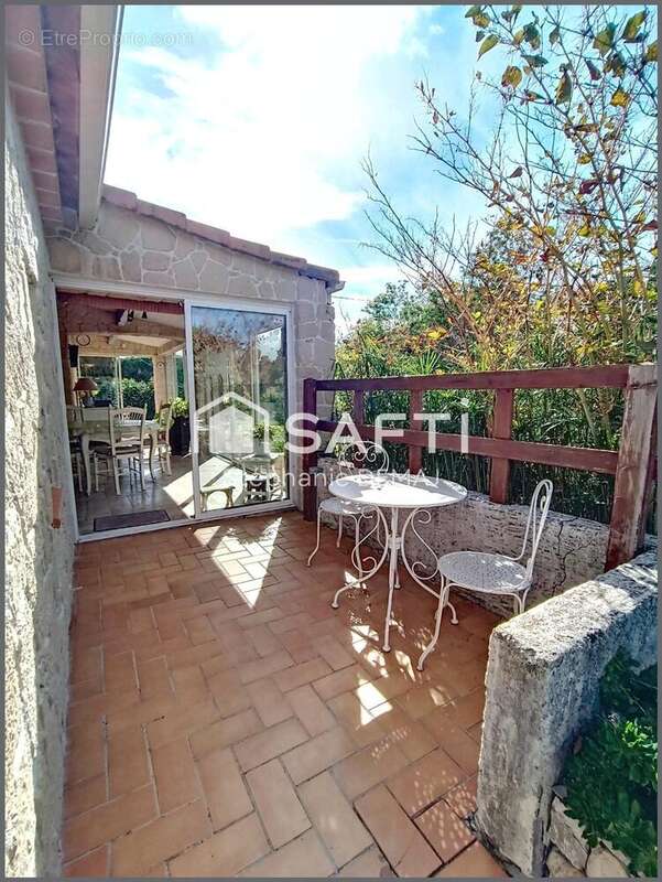 Photo 8 - Maison à LE MUY