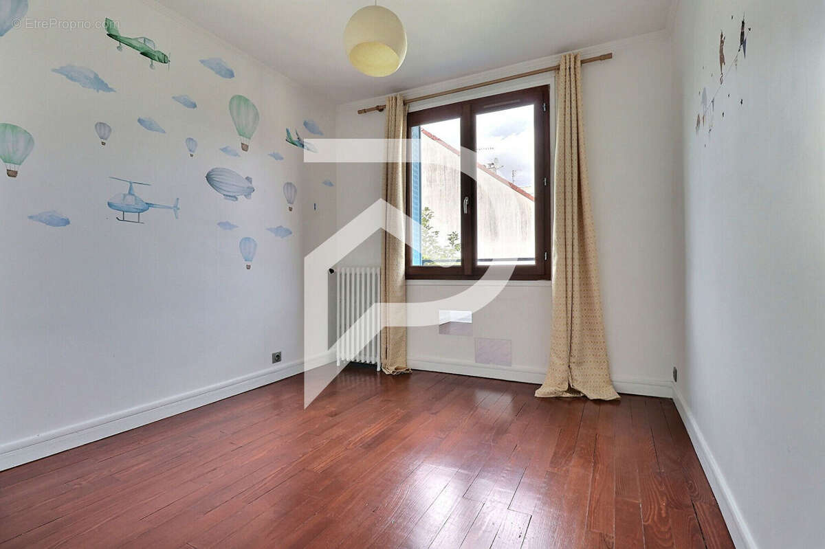 Appartement à MAISONS-LAFFITTE