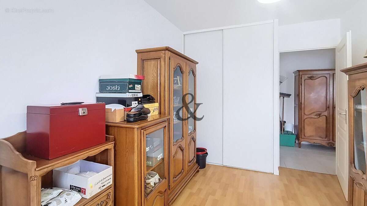 Appartement à LA CHAUSSEE-SAINT-VICTOR