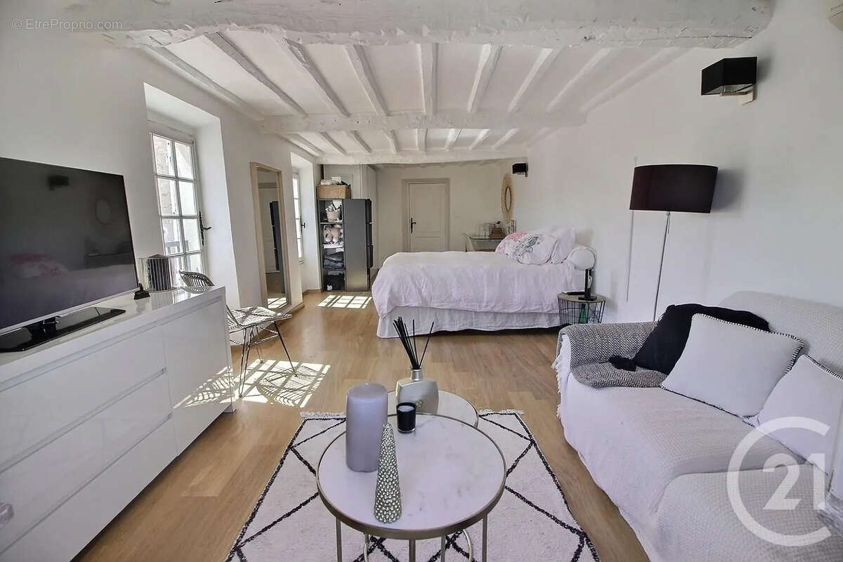 Maison à LE ROURET