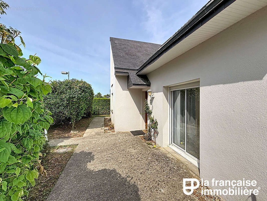 A VENDRE - CHAVAGNE - Maison indépendante 7 pièces - garage double - photo 17