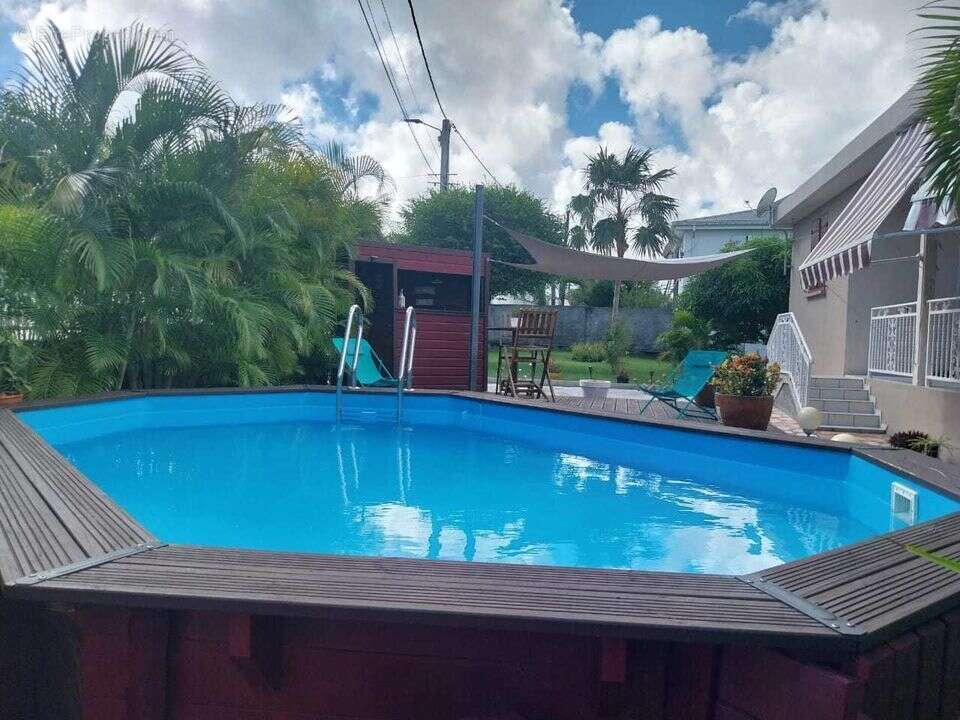 Maison à PORT-LOUIS