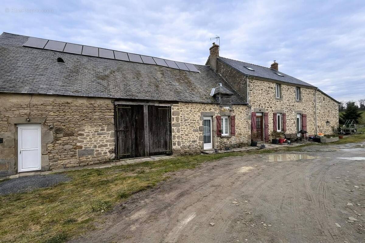Photo 1 - Maison à AIGURANDE