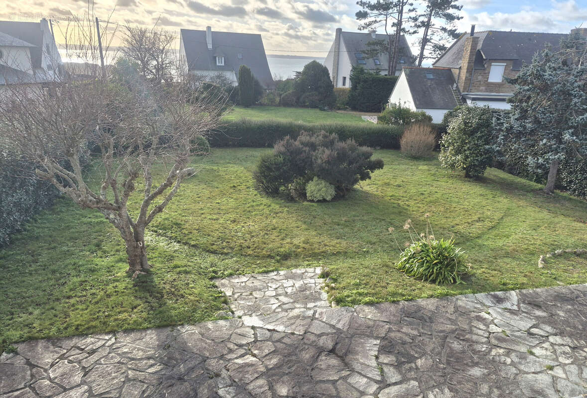 Maison à TREBEURDEN