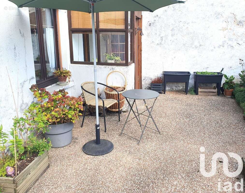Maison 110 m² à Vauvillers  - photo 6