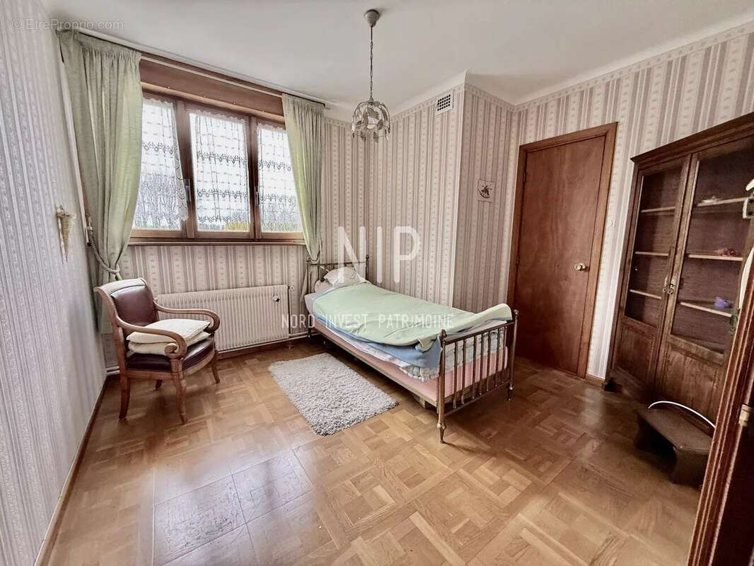 Maison à SAINT-AMAND-LES-EAUX