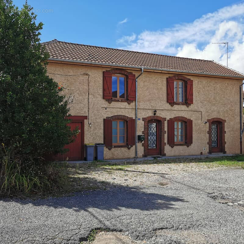 Maison à ECUISSES