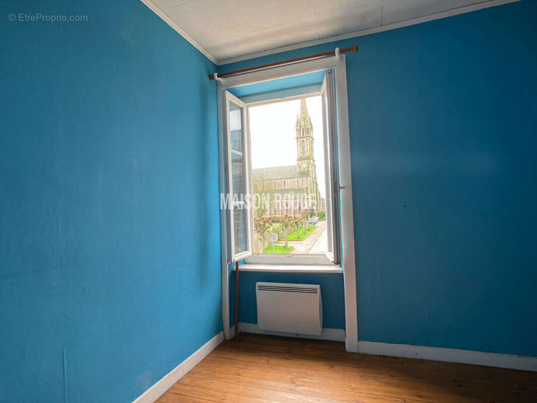 Maison à HENANBIHEN