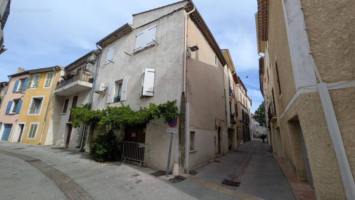 Appartement à PIGNANS