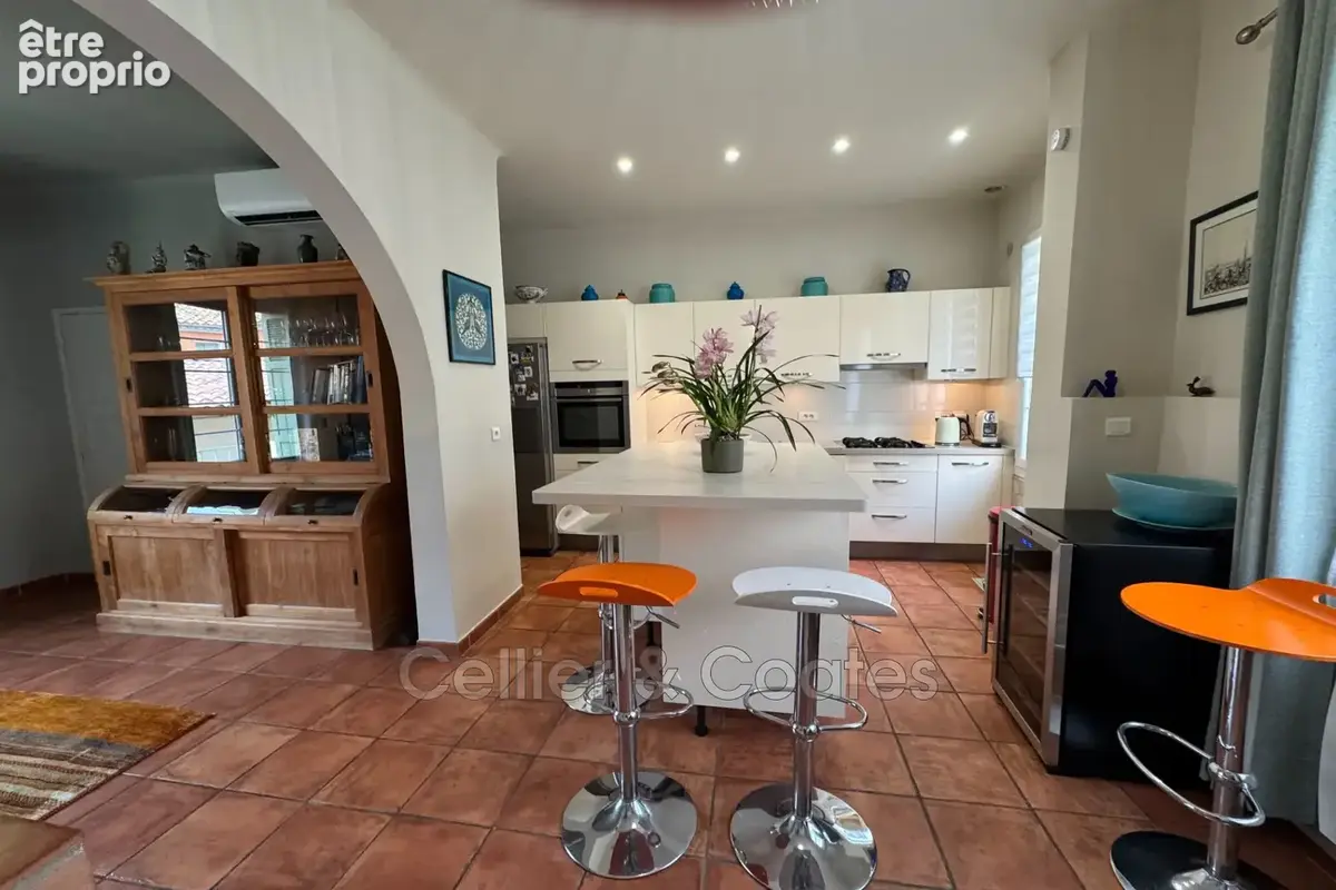 Maison 100 m² à Bormes-Les-Mimosas  - photo 3