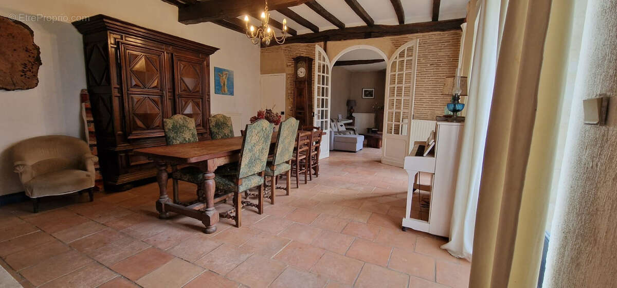 Maison à LEMBRAS