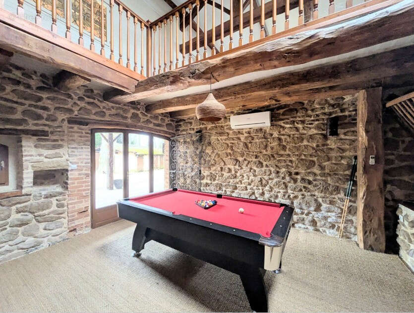 Maison à CHANTEMERLE-LES-BLES