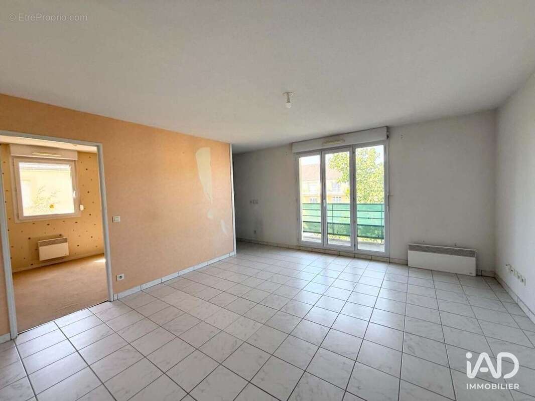 Photo 2 - Appartement à MOULINS