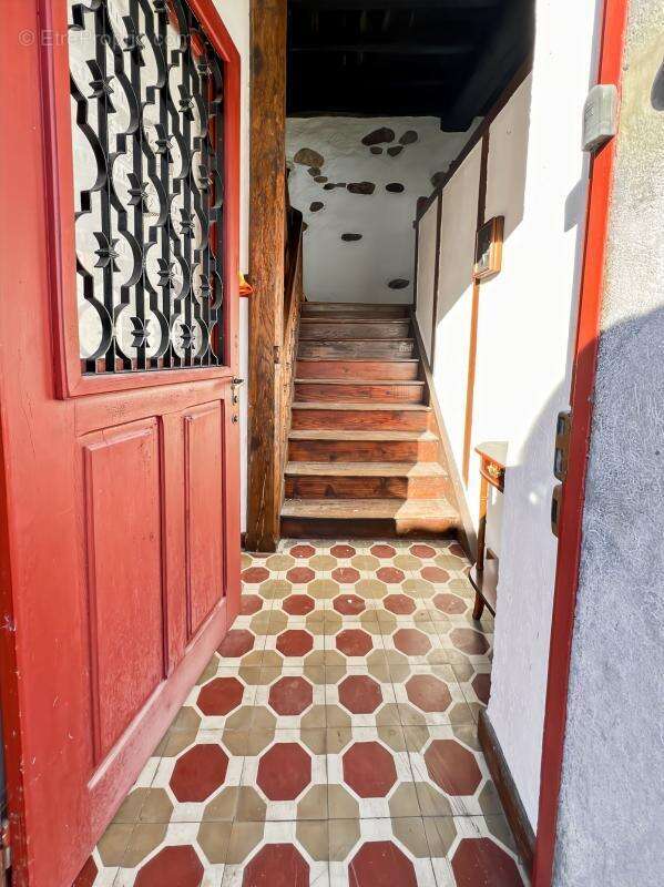 Appartement à AINHOA